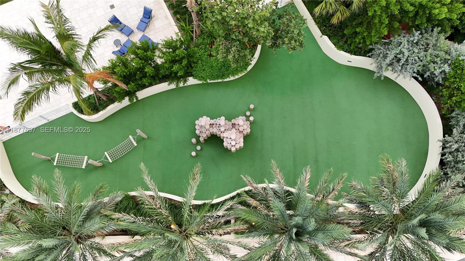 300 South Pointe Drive, Unit 2806 Miami Beach, FL 33139 - Photo 53 of 68