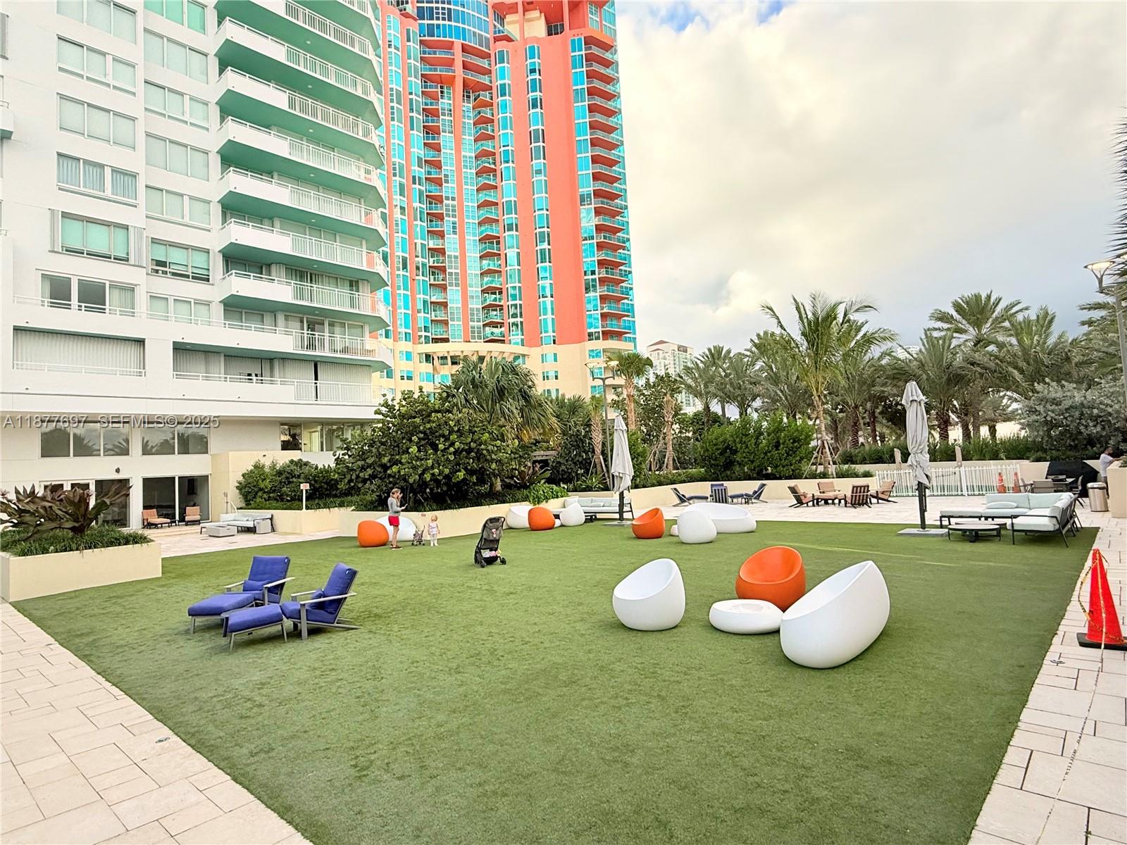 300 South Pointe Drive, Unit 2806 Miami Beach, FL 33139 - Photo 59 of 68 a view of swimming pool and outdoor space