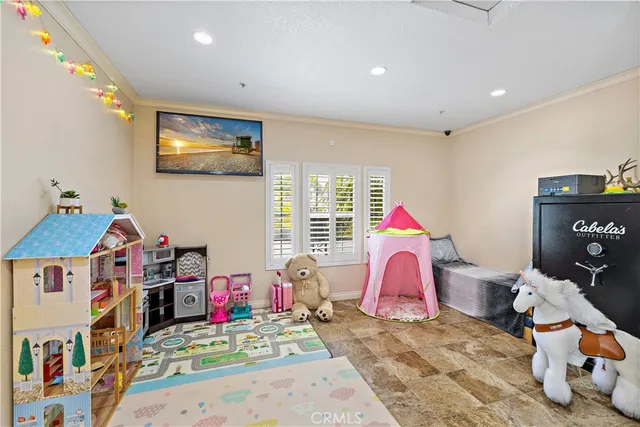 $1,999,999 | 2438 Calle Aquamarina, San Clemente, CA 92673