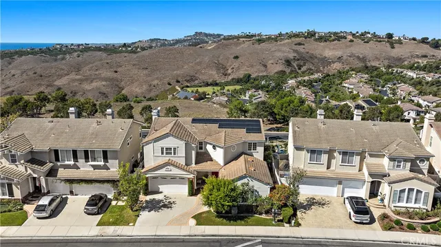 $1,985,000 | 2438 Calle Aquamarina, San Clemente, CA 92673