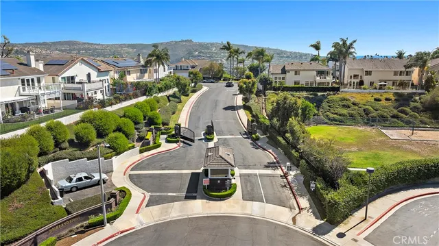 $1,985,000 | 2438 Calle Aquamarina, San Clemente, CA 92673