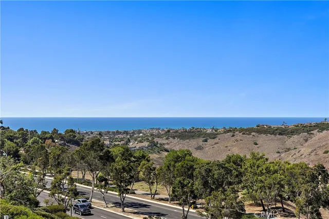 $1,985,000 | 2438 Calle Aquamarina, San Clemente, CA 92673