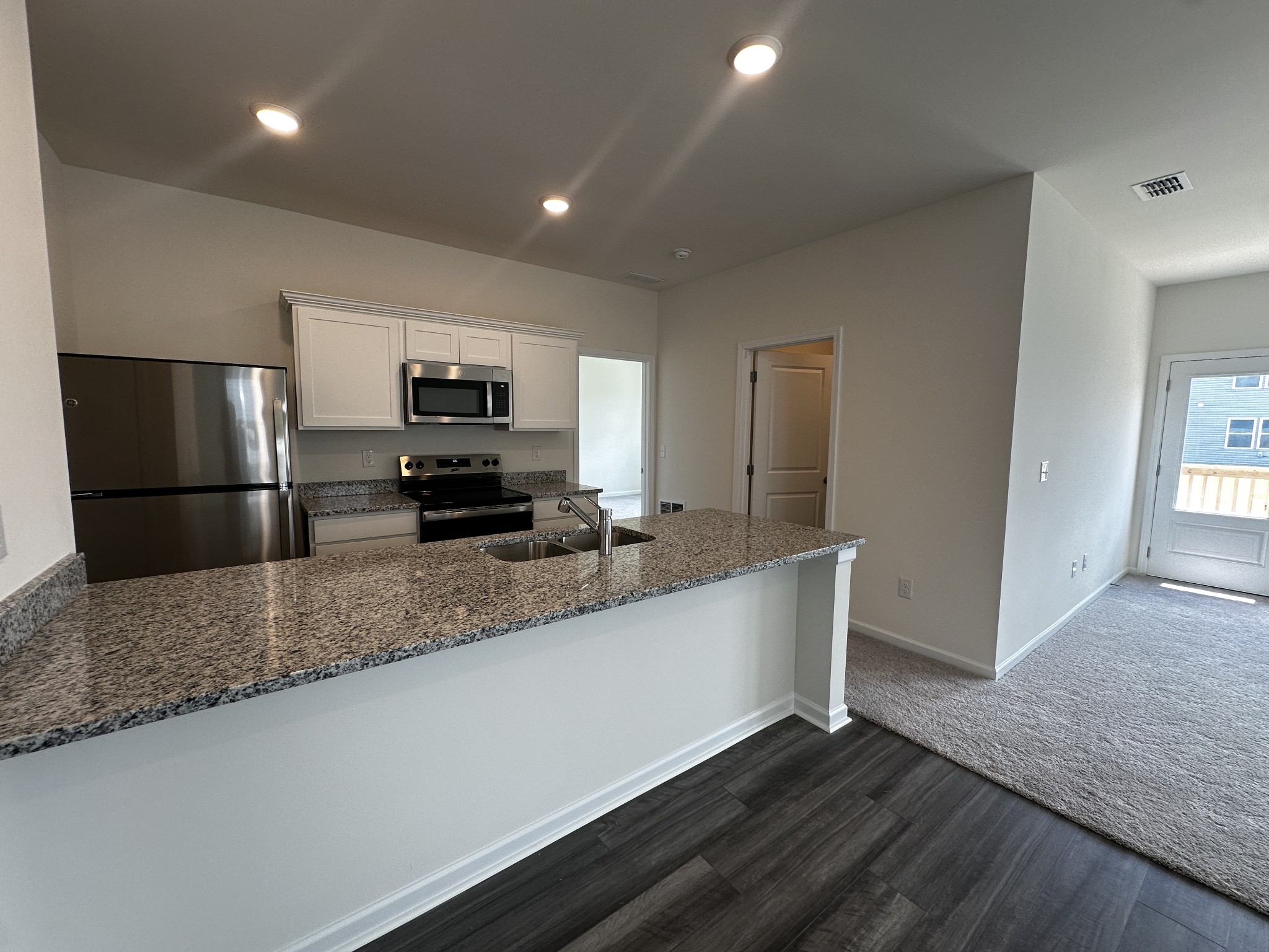 3557 Fellowship Road Columbia, TN 38401 - Photo 2 of 16 Gallery Image 2
