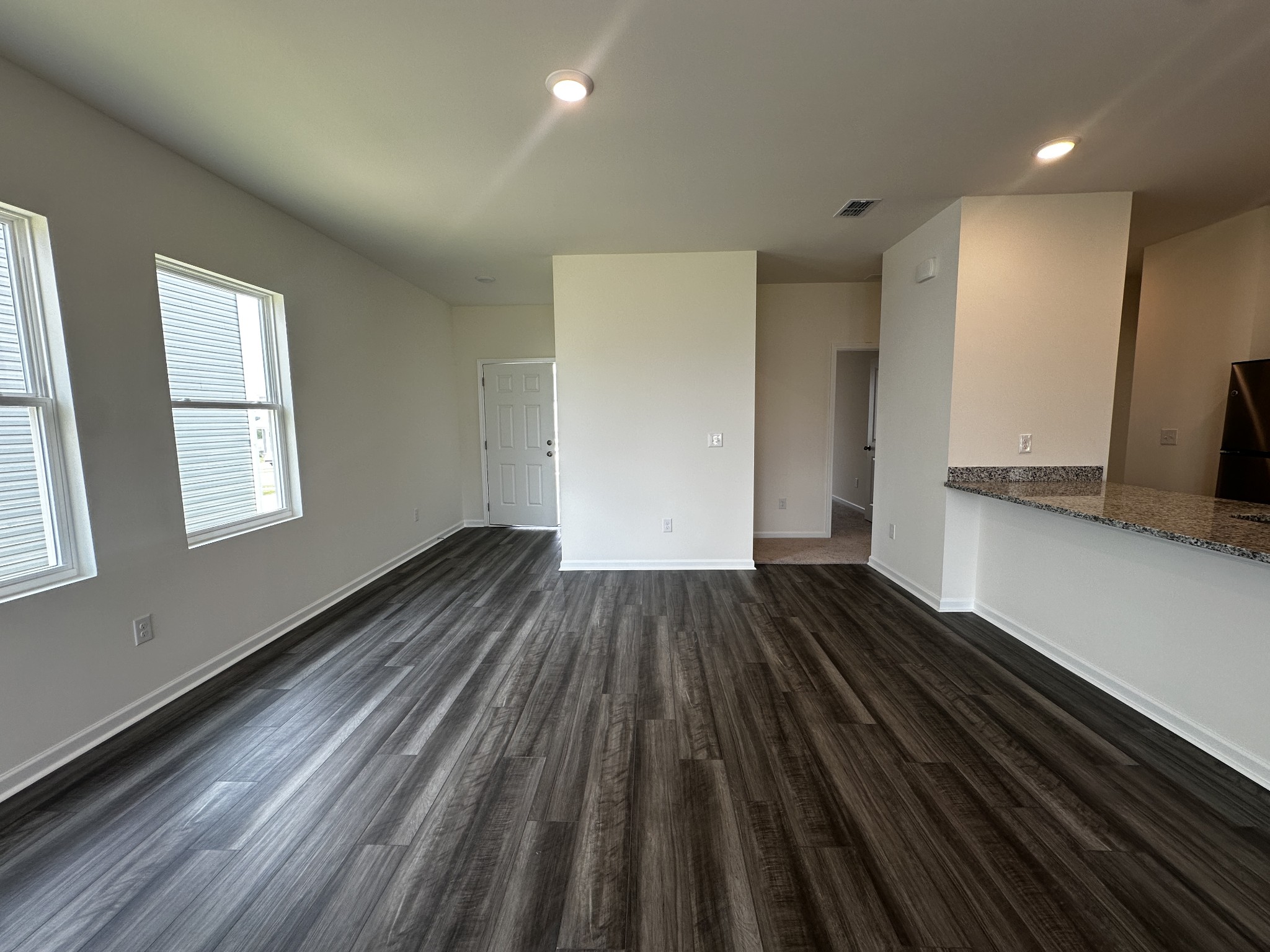 3557 Fellowship Road Columbia, TN 38401 - Photo 4 of 16 Gallery Image 4