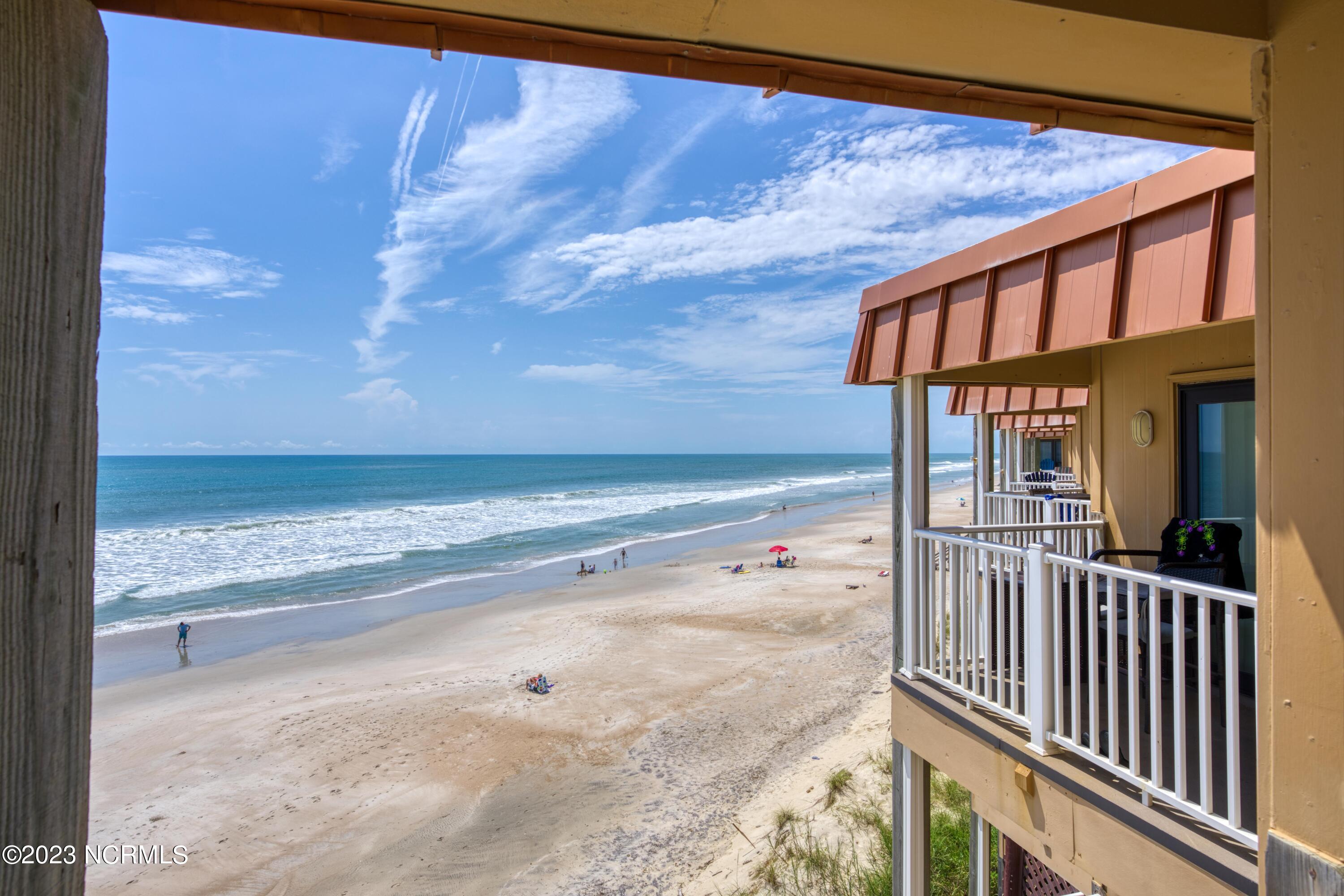 1822 New River Inlet Road North Topsail Beach, NC 28460 - Photo 18 of 20 1309 Topsail Dunes - Interiors_15