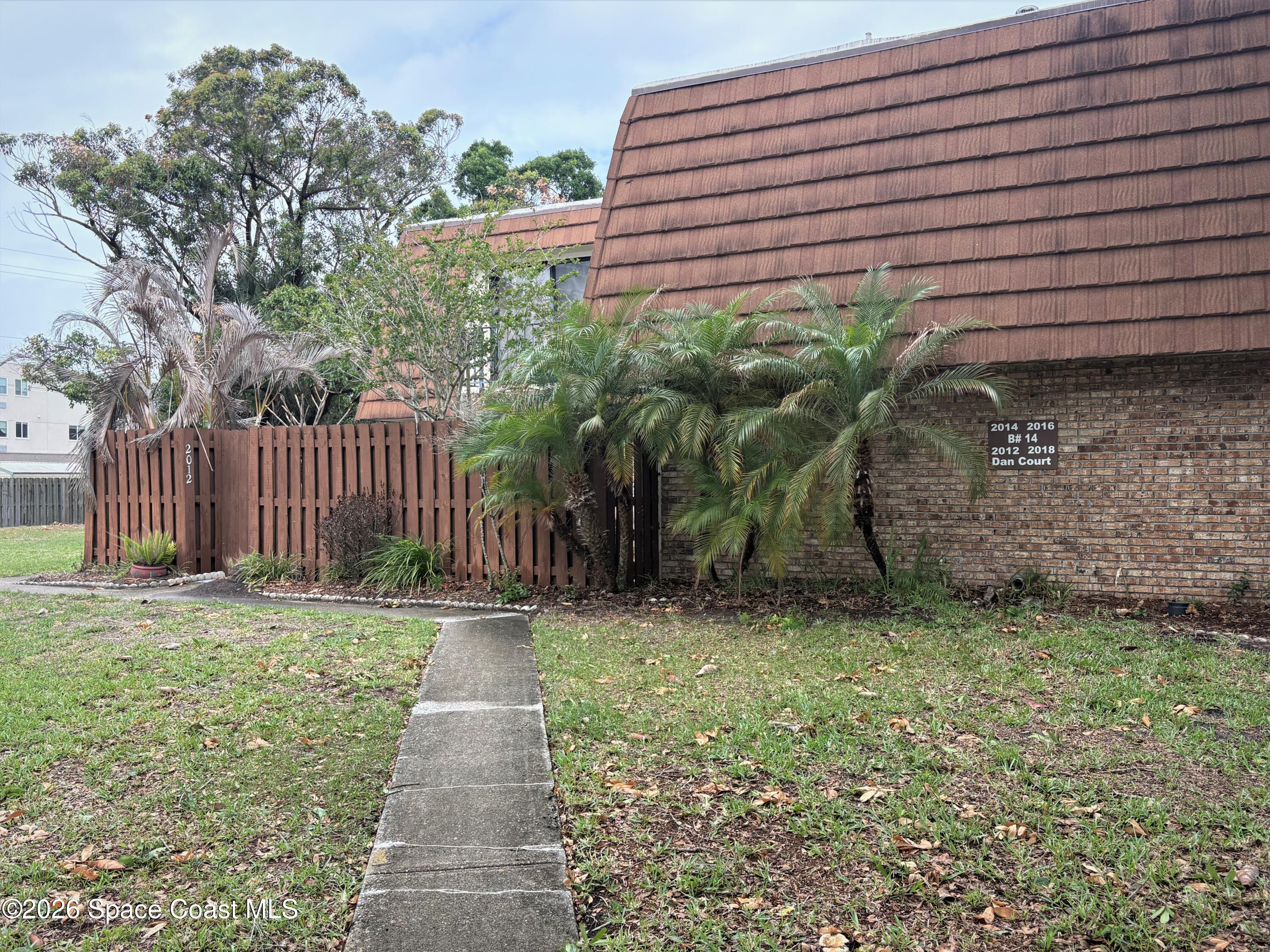 2012 Dan Court Palm Bay, FL 32905 - Photo 2 of 22 Dan Court at Vista Oaks