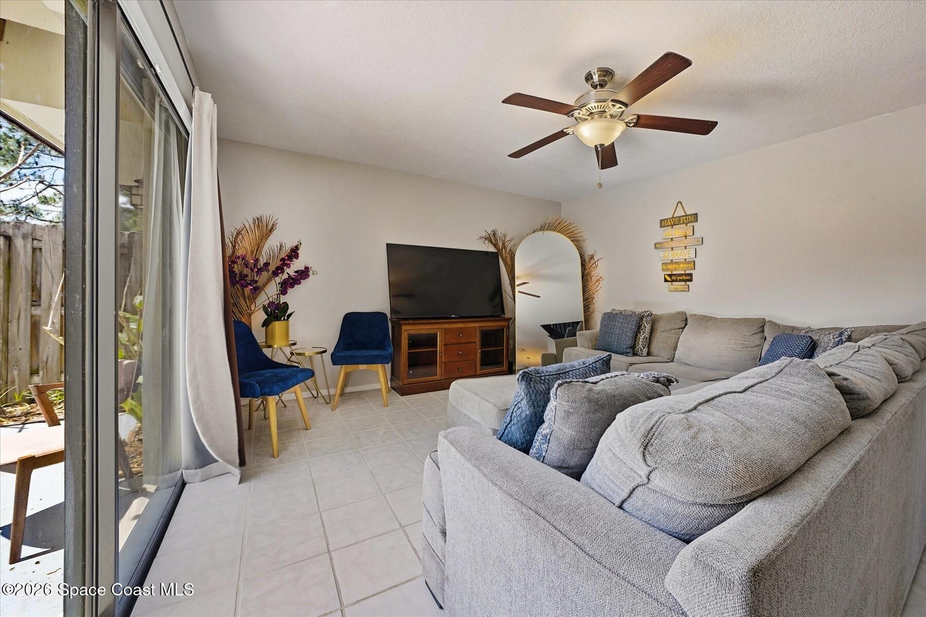 2012 Dan Court Palm Bay, FL 32905 - Photo 4 of 22 Living room