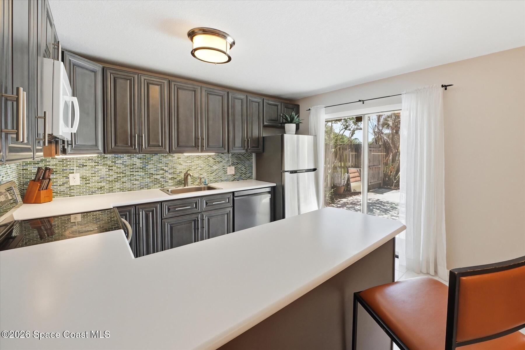 2012 Dan Court Palm Bay, FL 32905 - Photo 8 of 22 Natural light