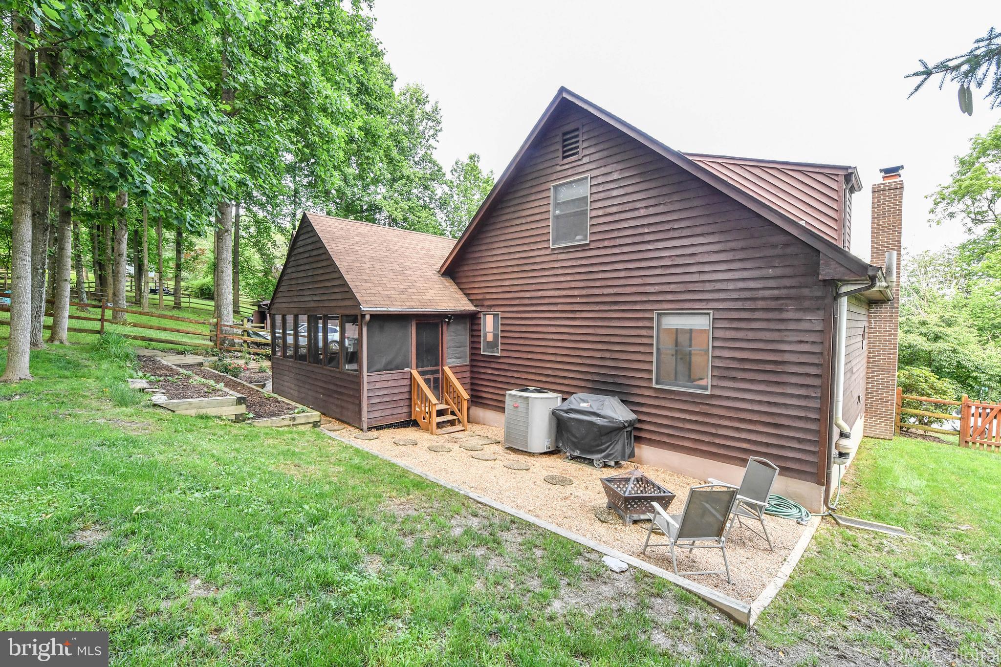 6607 Rockridge Road New Market, MD 21774 - Photo 36 of 52 You'll lose count of places to entertain!