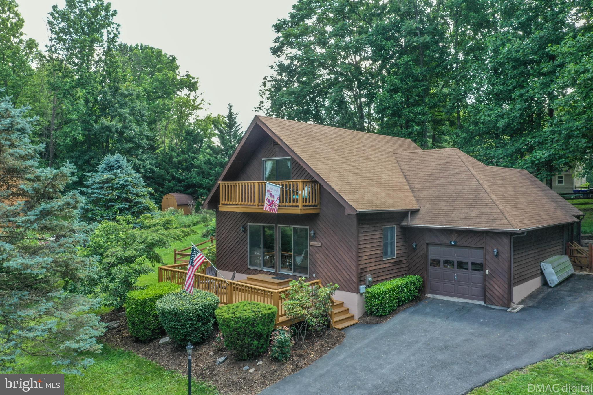 6607 Rockridge Road New Market, MD 21774 - Photo 38 of 52 Charming home in Lake Linganore.