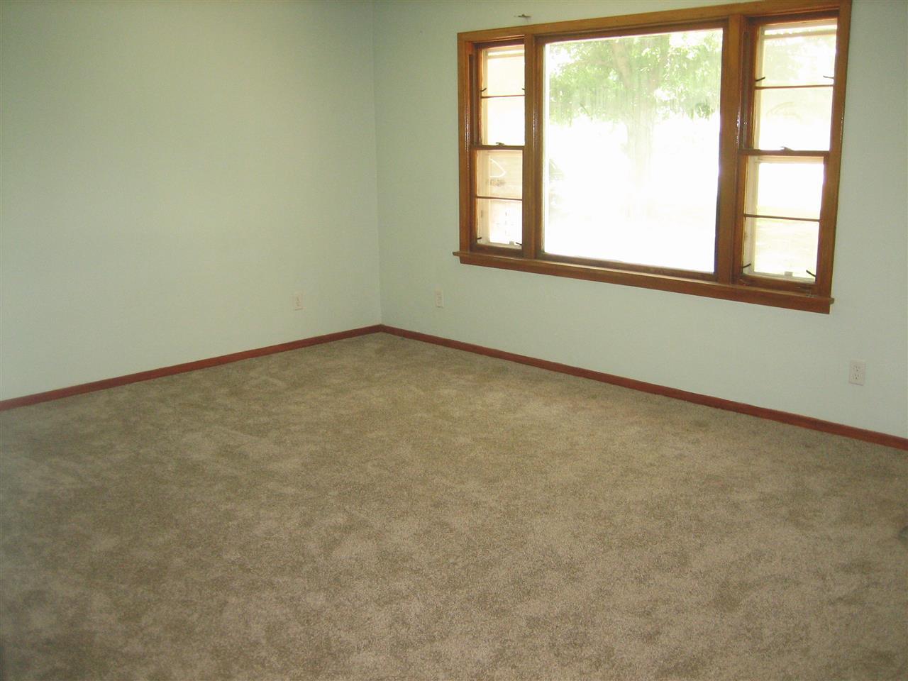 9948 Thiele Road Fort Wayne, IN 46819 - Photo 6 of 10 Gallery Image 6