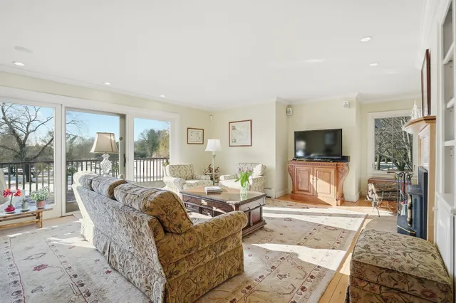 $1,498,000 | 145 Cannon Point Road, Charlotte, VT 05445