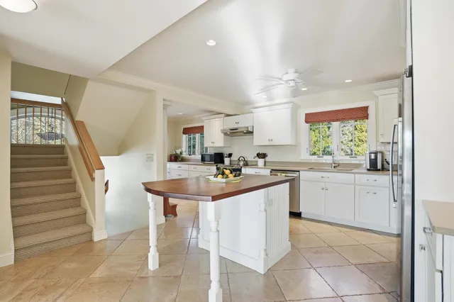 $1,498,000 | 145 Cannon Point Road, Charlotte, VT 05445