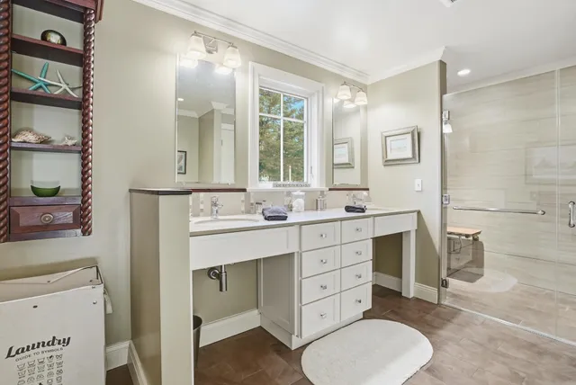 $1,498,000 | 145 Cannon Point Road, Charlotte, VT 05445