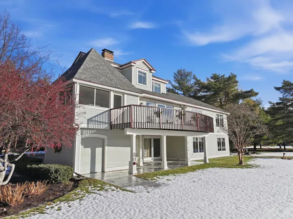 $1,498,000 | 145 Cannon Point Road, Charlotte, VT 05445