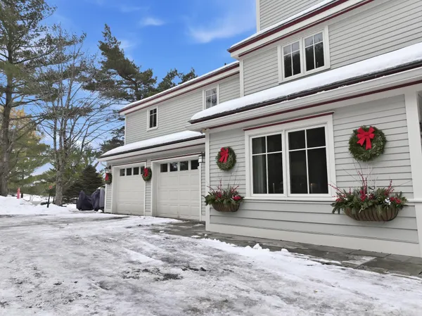 $1,498,000 | 145 Cannon Point Road, Charlotte, VT 05445