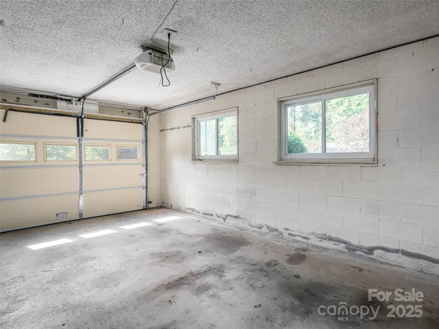 a view of livingroom with natural light