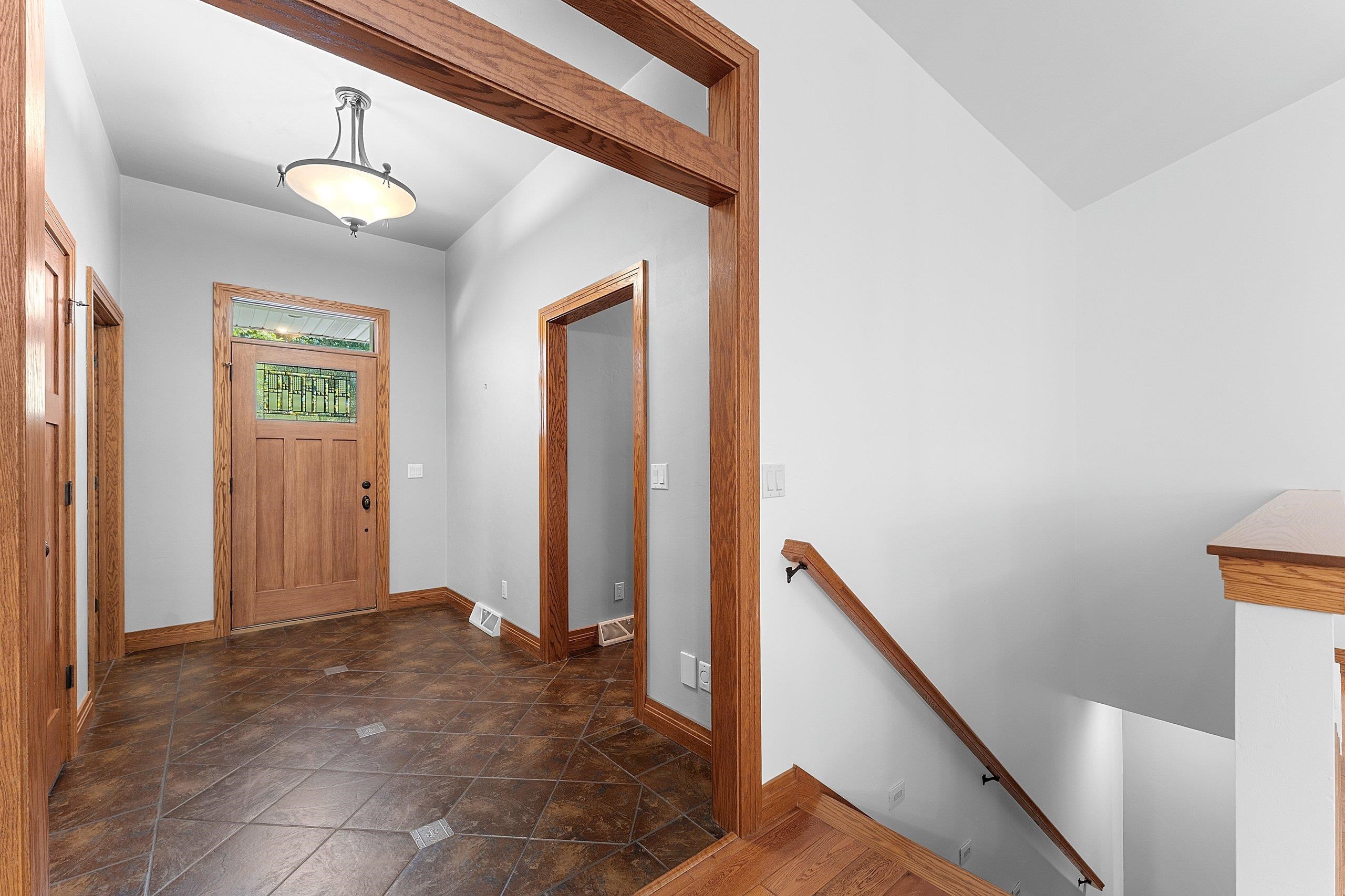 3940 Sunnyview Road De Pere, WI 54115 - Photo 4 of 89