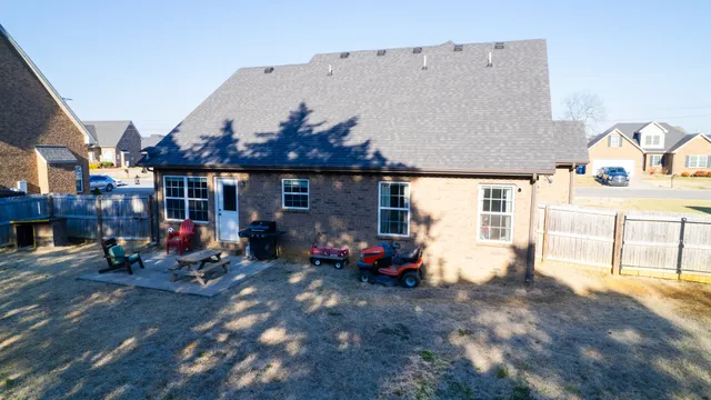 $405,000 | 2415 Auldridge Drive, Christiana, TN 37037