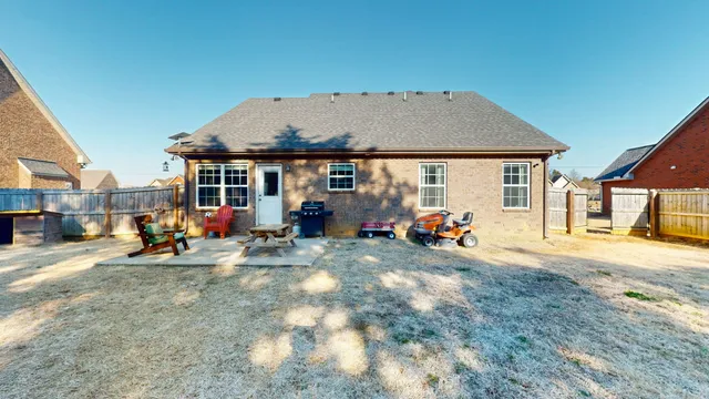 $405,000 | 2415 Auldridge Drive, Christiana, TN 37037