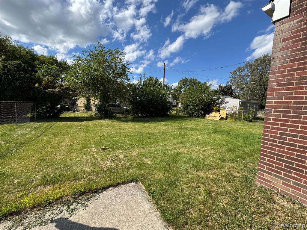 19649 Kelly Road Detroit, MI 48225 - Photo 16 of 19