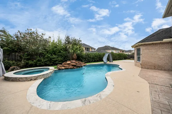 $6,000 | 7014 Monarch Lake Lane, Katy, TX 77494