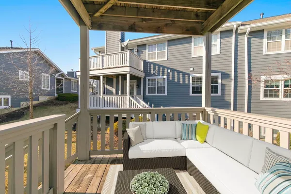 $535,000 | 537 West Parkside Drive, Palatine, IL 60067