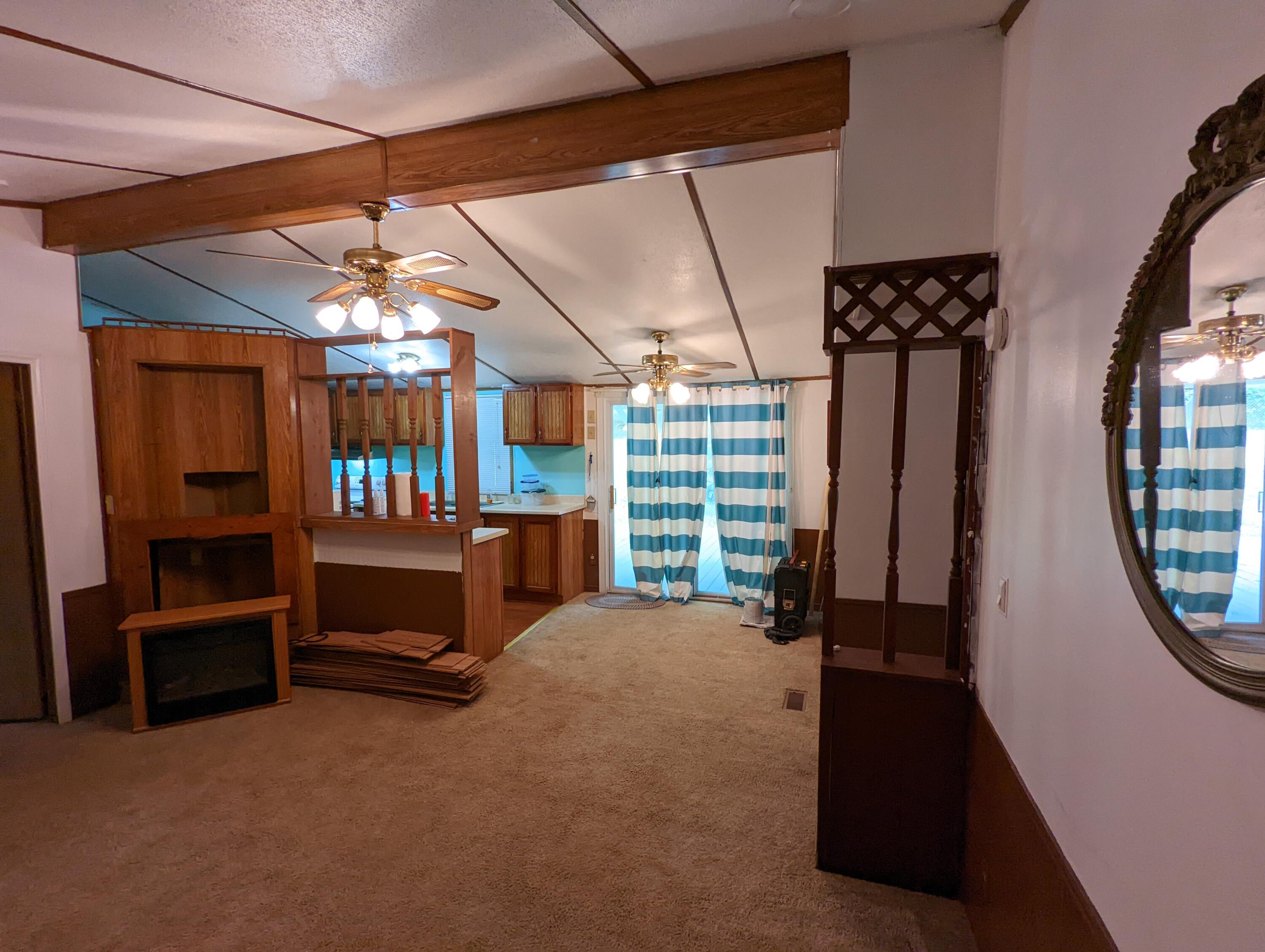 135 Beech Grove Road Telford, TN 37690 - Photo 18 of 33 Living room