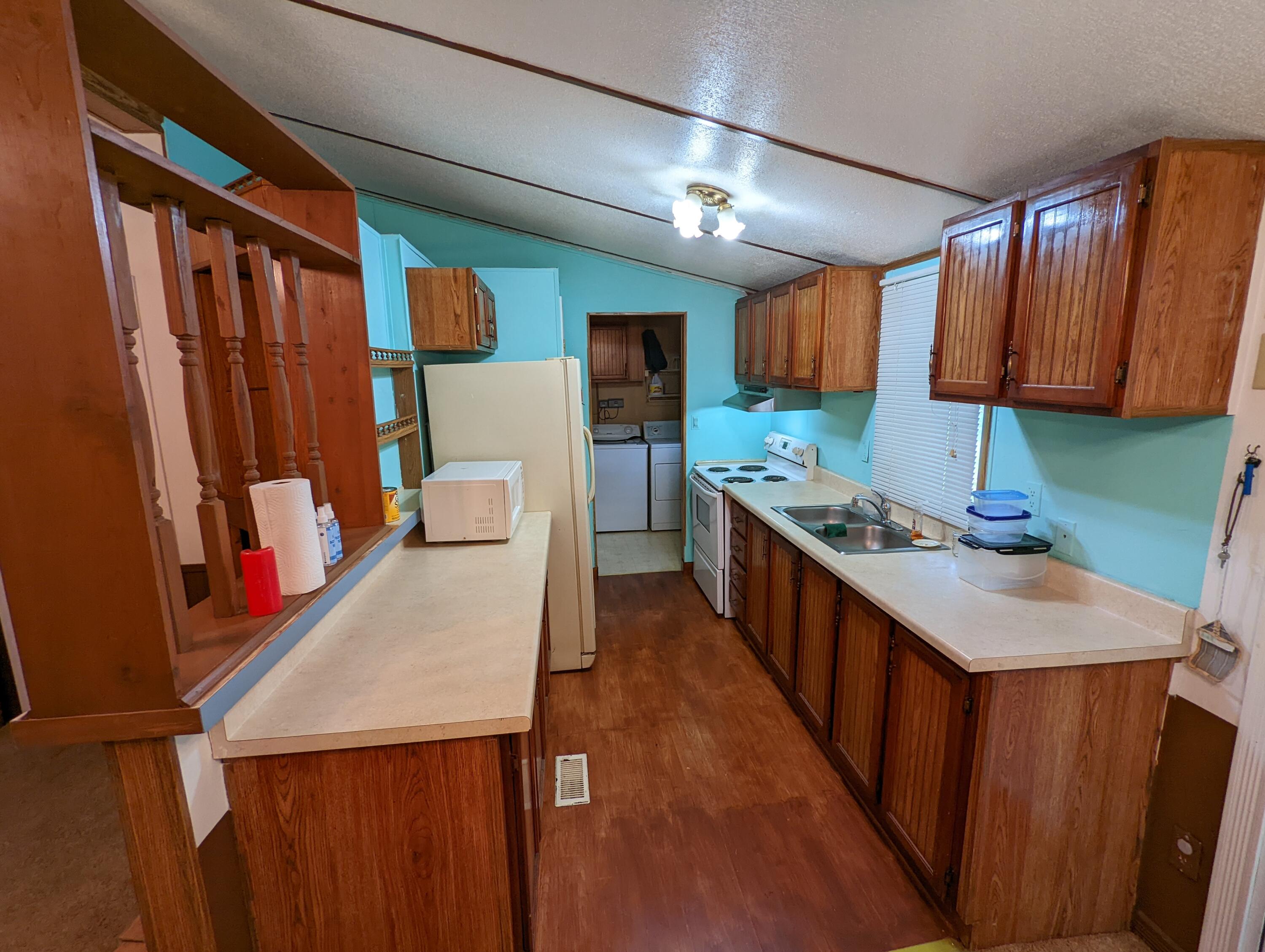 135 Beech Grove Road Telford, TN 37690 - Photo 20 of 33 Kitchen