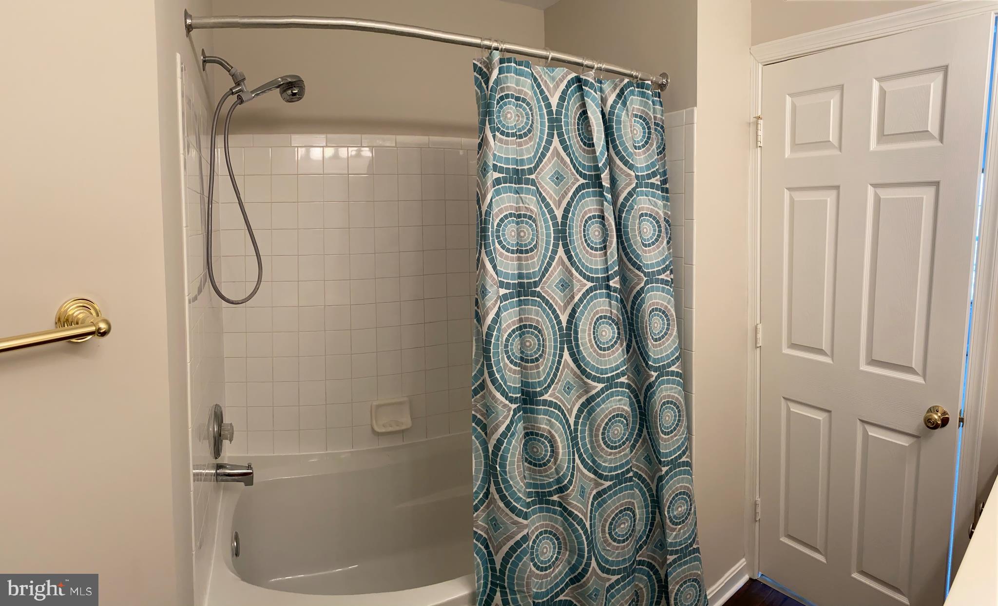 113 Bramble Bush Lane Laurel, MD 20724 - Photo 16 of 30 Master Bath complete with a Soaking Tub to Relax!