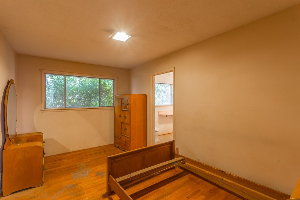 0 Tibbs Bridge Road Southeast Dalton, GA 30721 - Photo 5 of 22 a room with windows