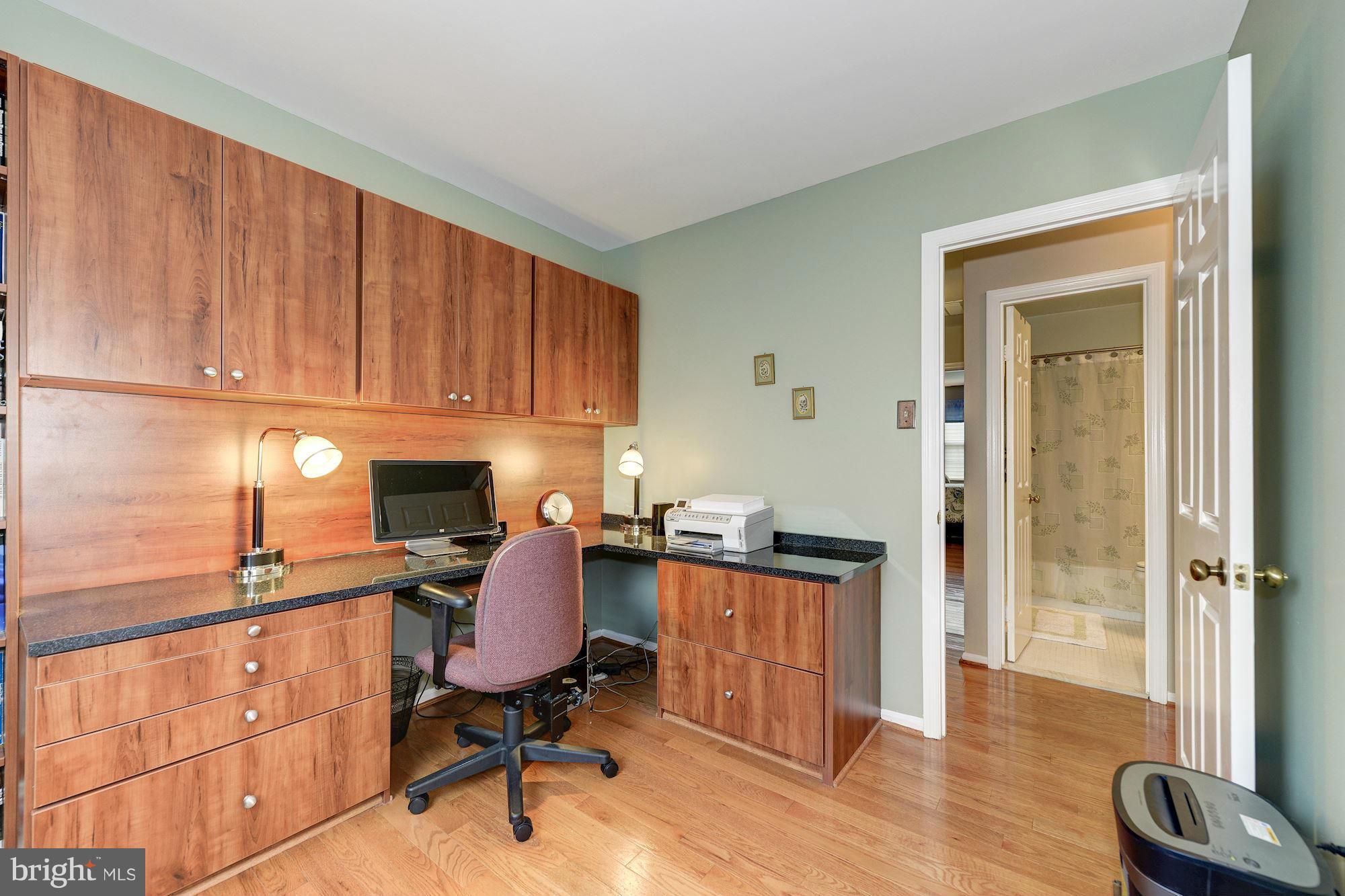 4823 Carriagepark Road Fairfax, VA 22032 - Photo 17 of 30 Bedroom