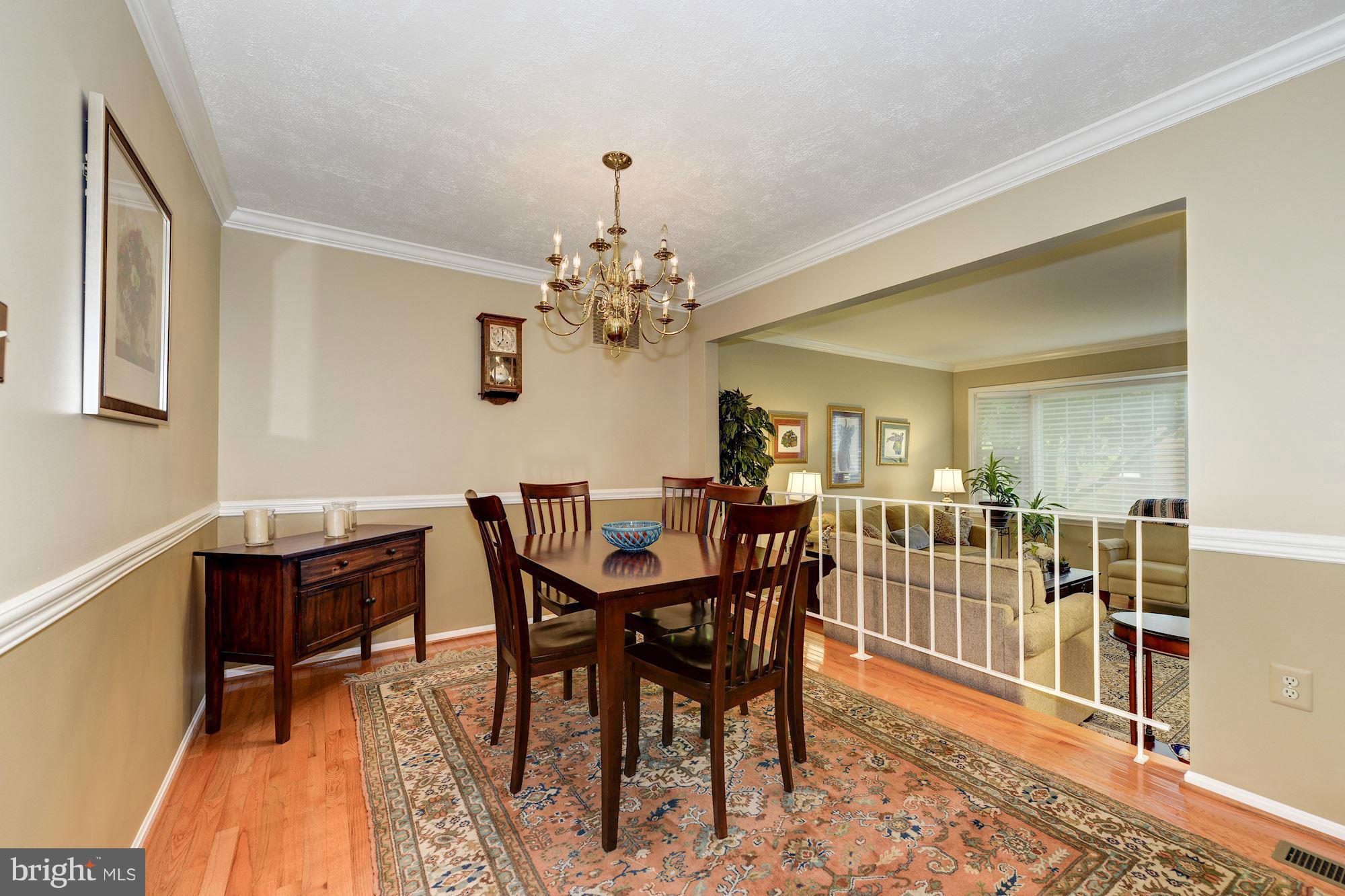 4823 Carriagepark Road Fairfax, VA 22032 - Photo 7 of 30 Dining Room
