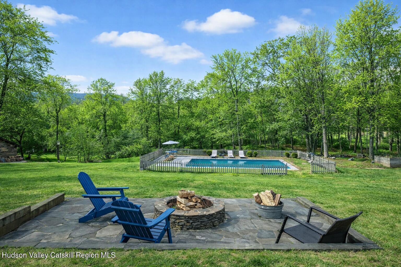 48 Oak Road Saugerties, NY 12477 - Photo 3 of 29 Firepit area