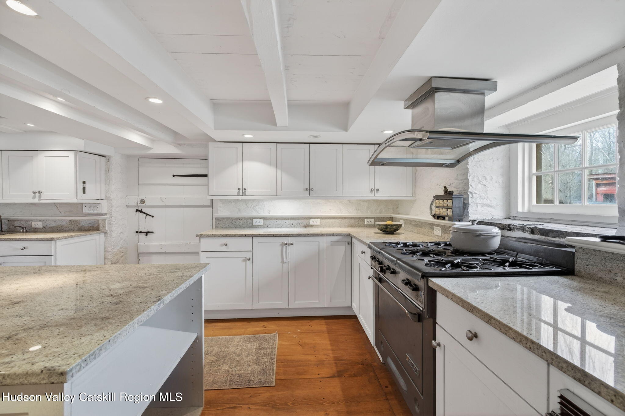 48 Oak Road Saugerties, NY 12477 - Photo 8 of 29 Kitchen1