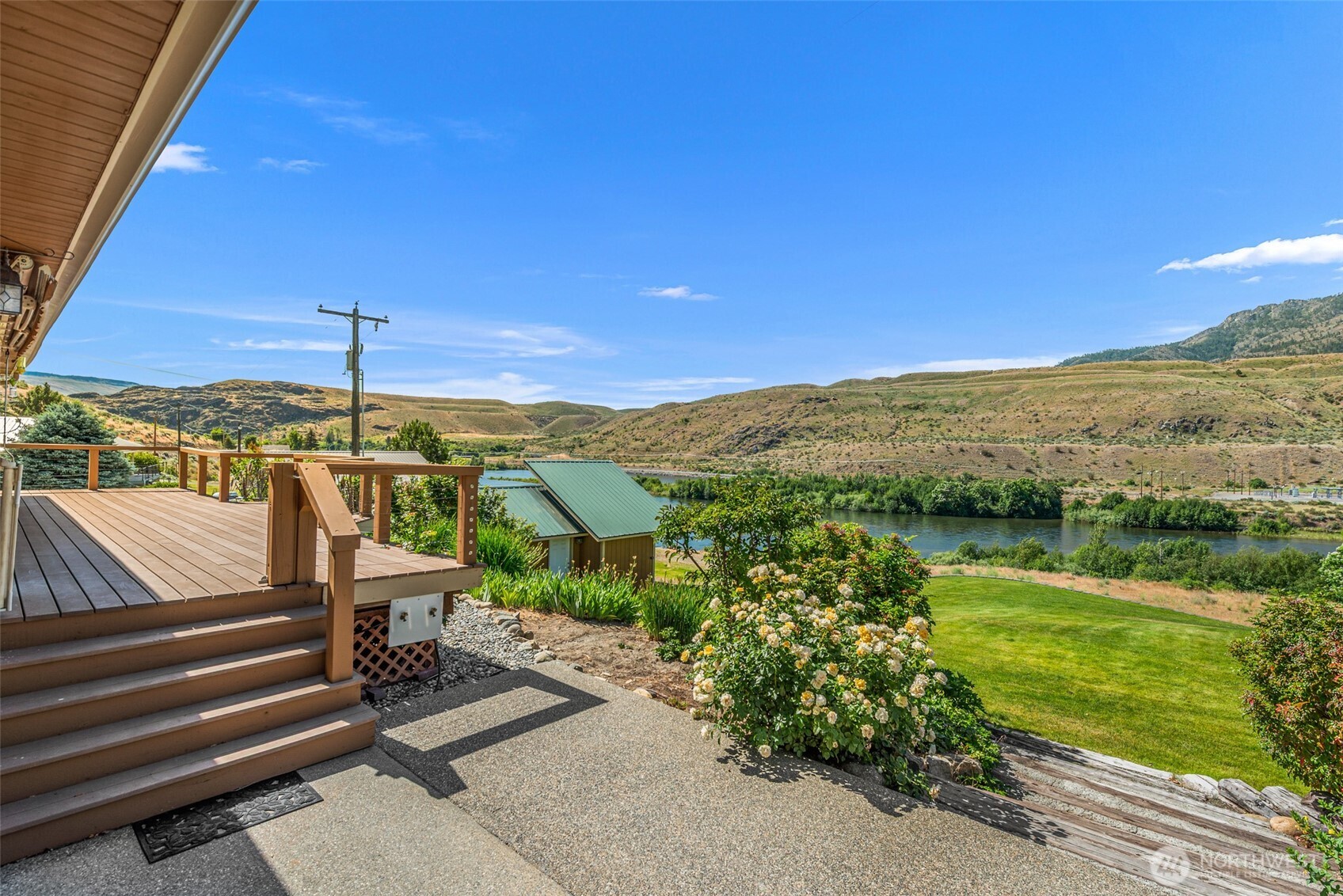 105 Bill Shaw Road Pateros, WA 98846 - Photo 26 of 40