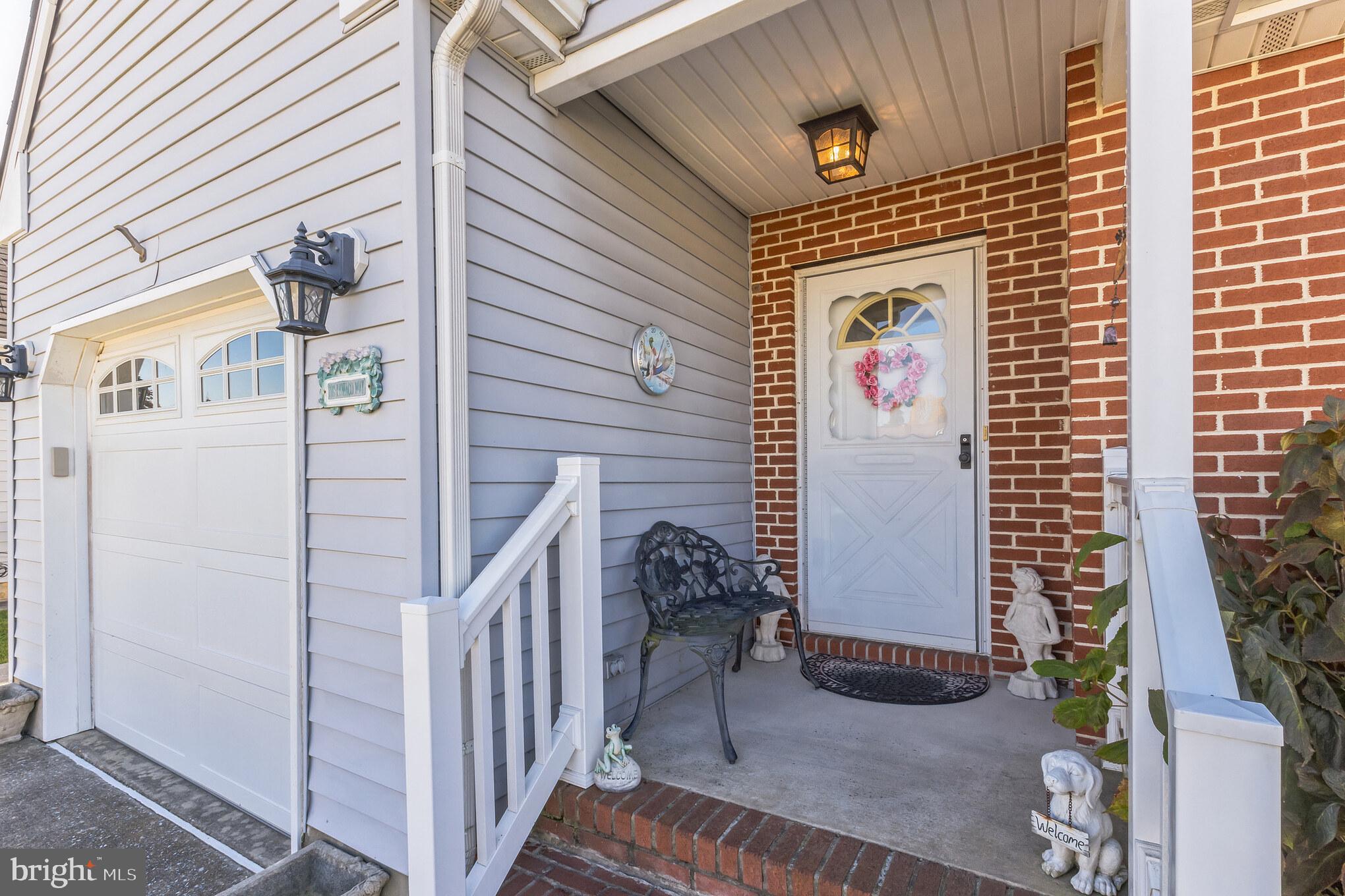 708 Monaco Way Williamstown, NJ 08094 - Photo 2 of 22