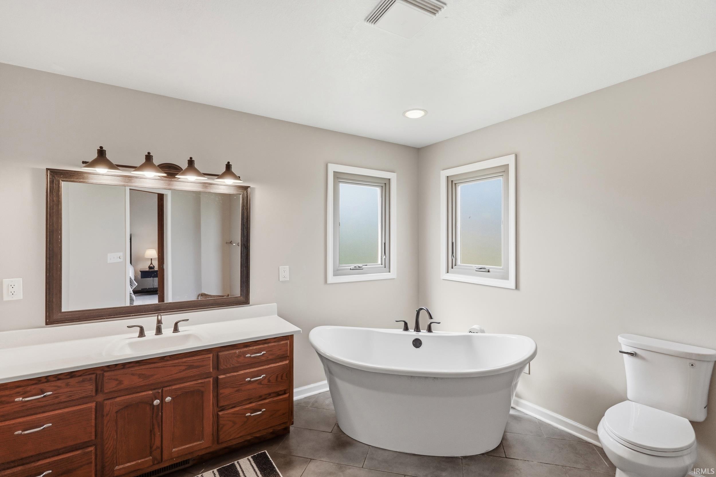 439 Westward Drive Butler, IN 46721 - Photo 18 of 26 Gallery Image 18