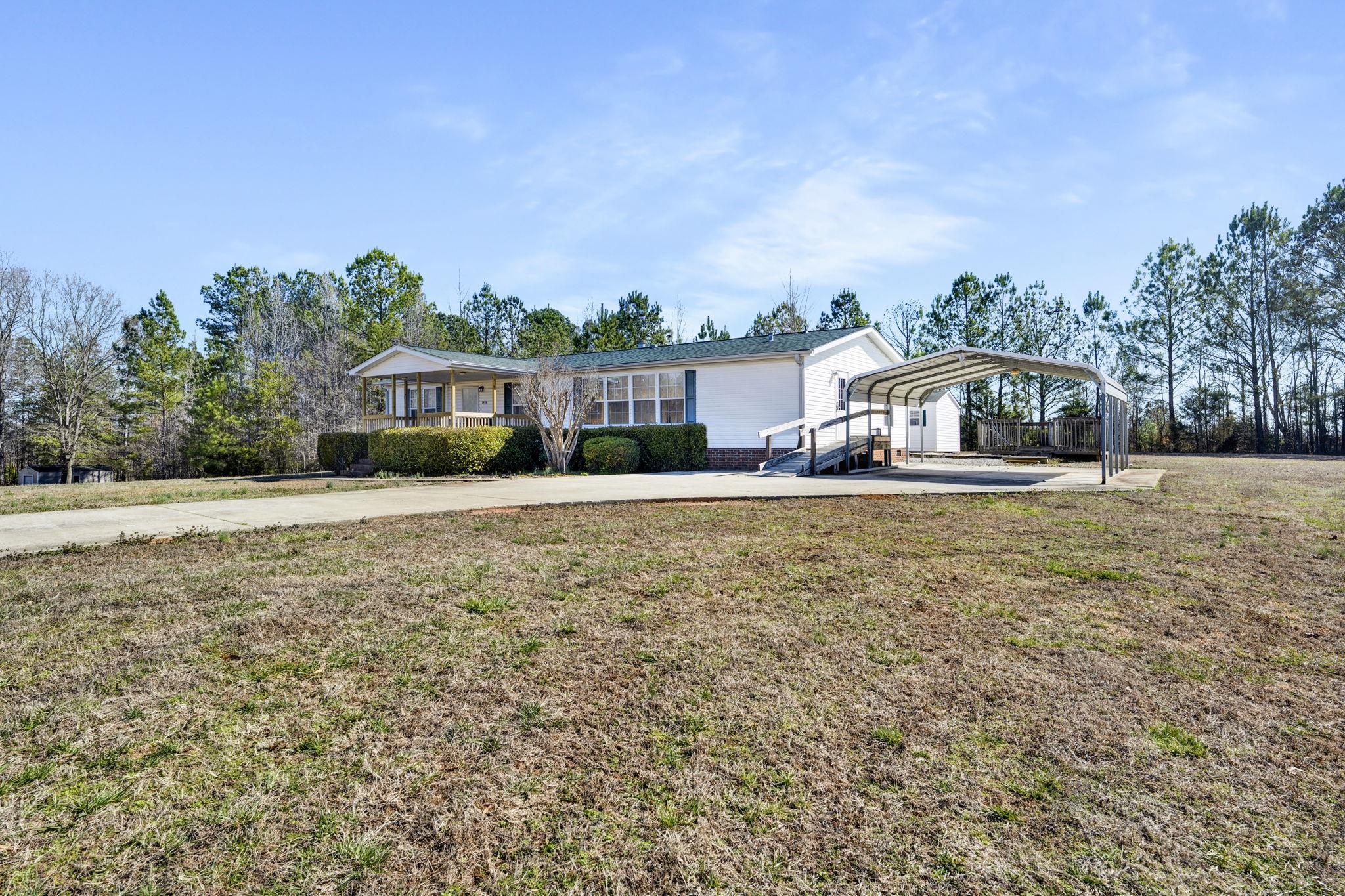 397 A Holland Ford Road Pelzer, SC 29669 - Photo 4 of 48