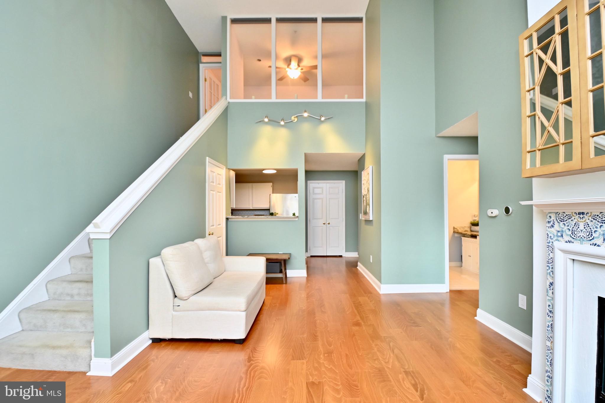12012 Taliesin Place, Unit 34 Reston, VA 20190 - Photo 15 of 29 Gallery Image 15
