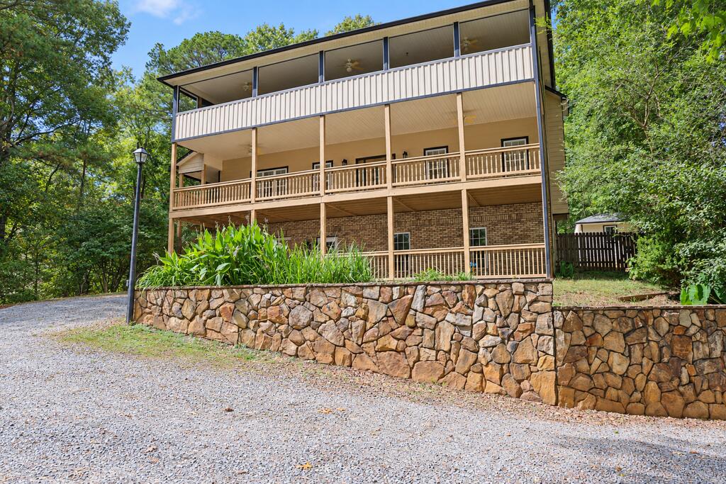 1070 Maxwell Road Blue Ridge, GA 30513 - Photo 1 of 95 Main View