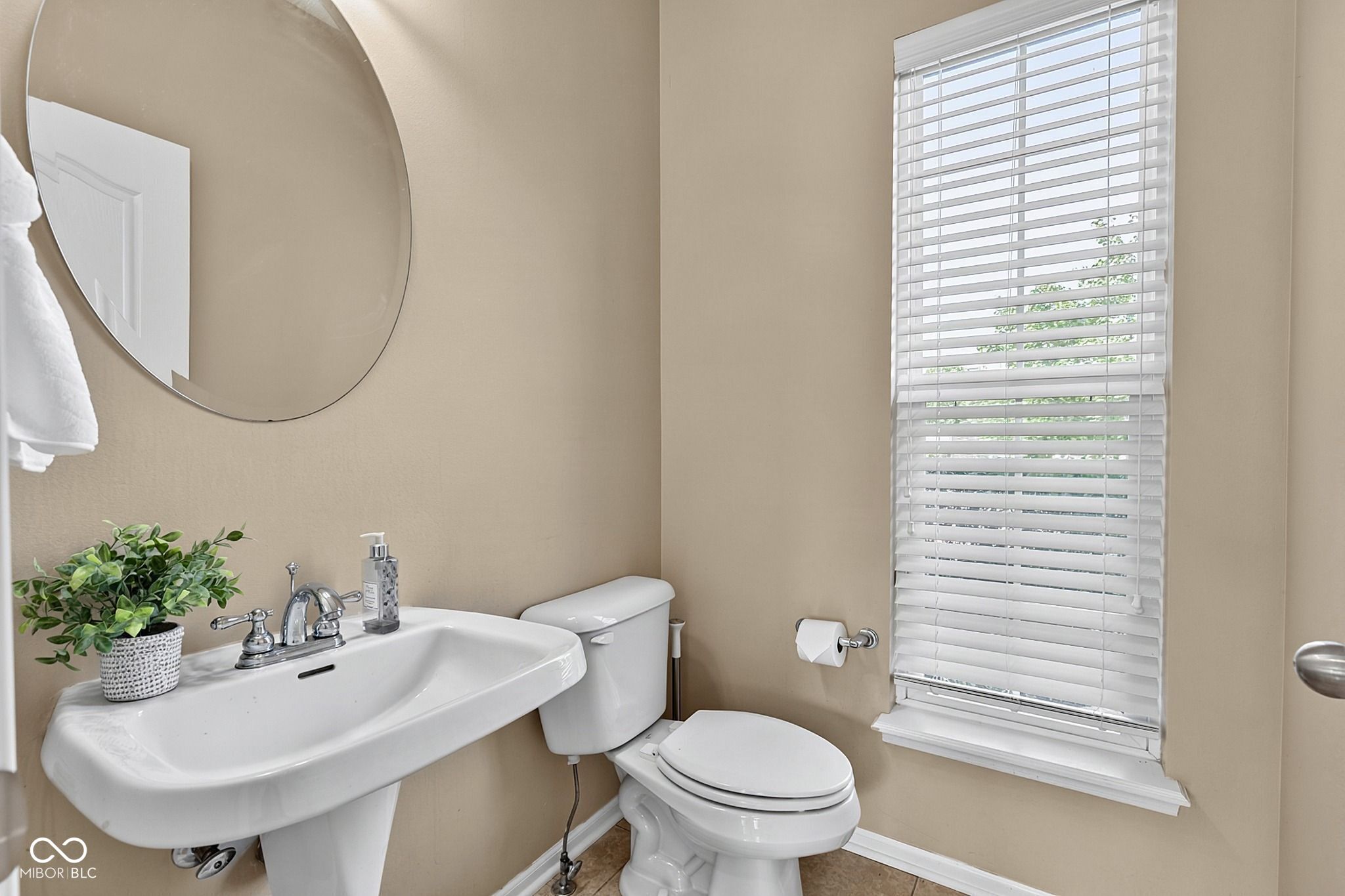 14903 Stable Stone Terrace Fishers, IN 46055 - Photo 7 of 79 Gallery Image 7
