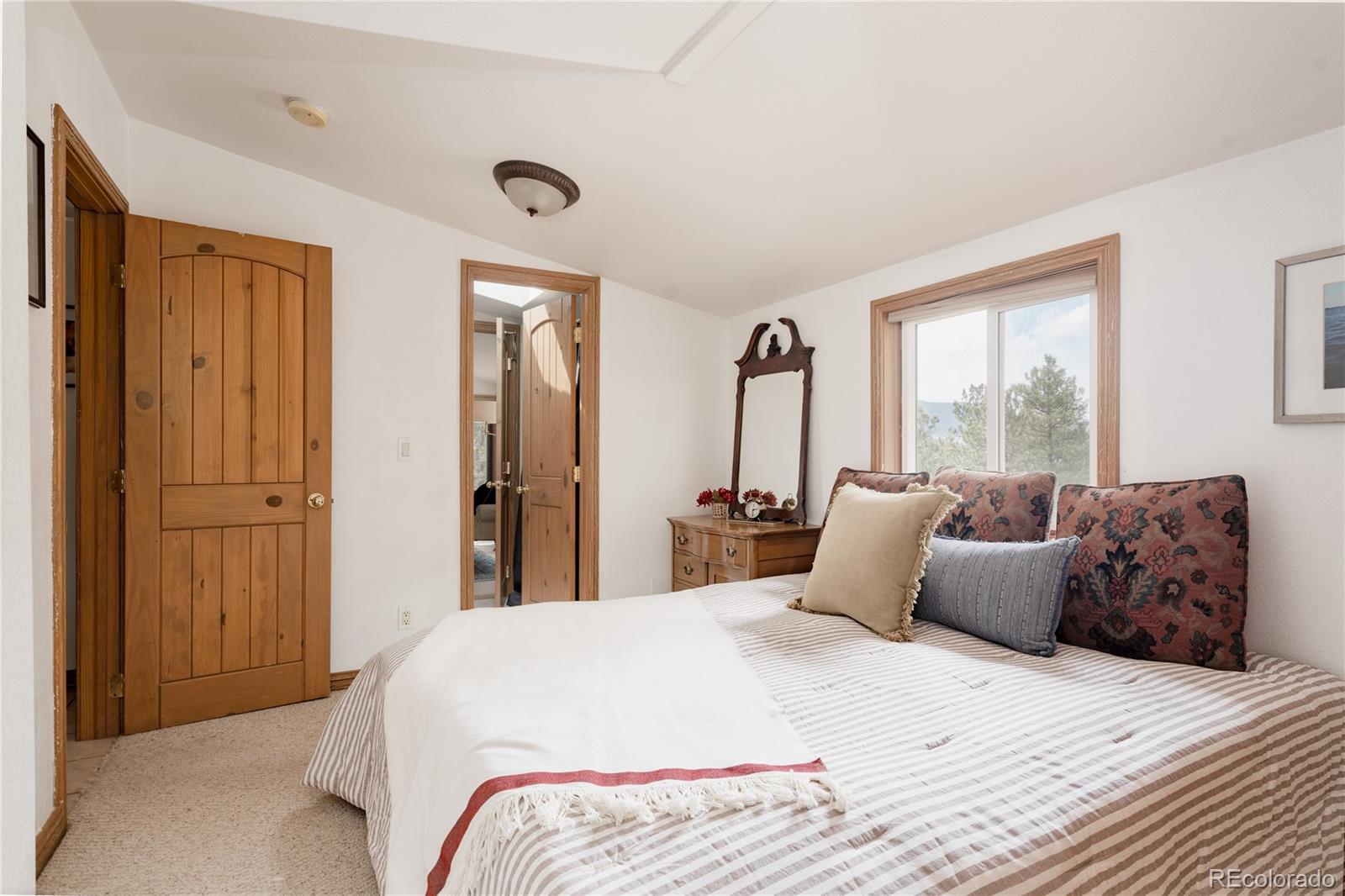 26885 Mountain Park Road Evergreen, CO 80439 - Photo 17 of 34