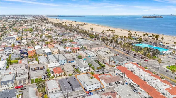 $3,400,000 | 25 Bennett Avenue, Long Beach, CA 90803