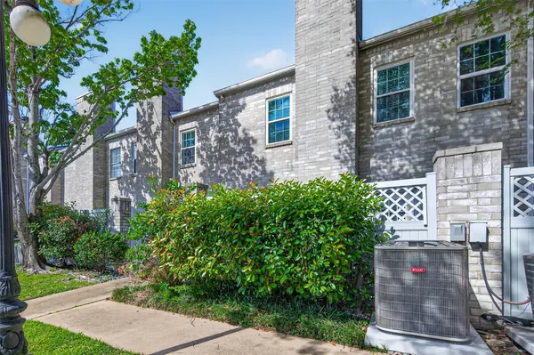 $179,900 | 6000 Reims Road, Unit 2204, Houston, TX 77036