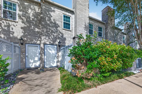 $179,900 | 6000 Reims Road, Unit 2204, Houston, TX 77036