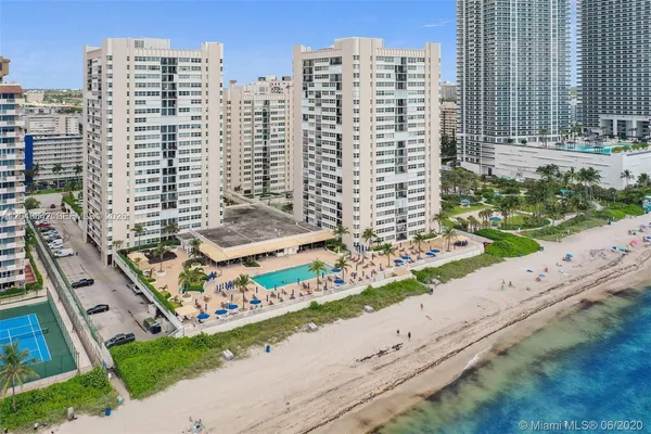 $3,670 | 1904 South Ocean Drive, Unit 1607, Hallandale Beach, FL 33009