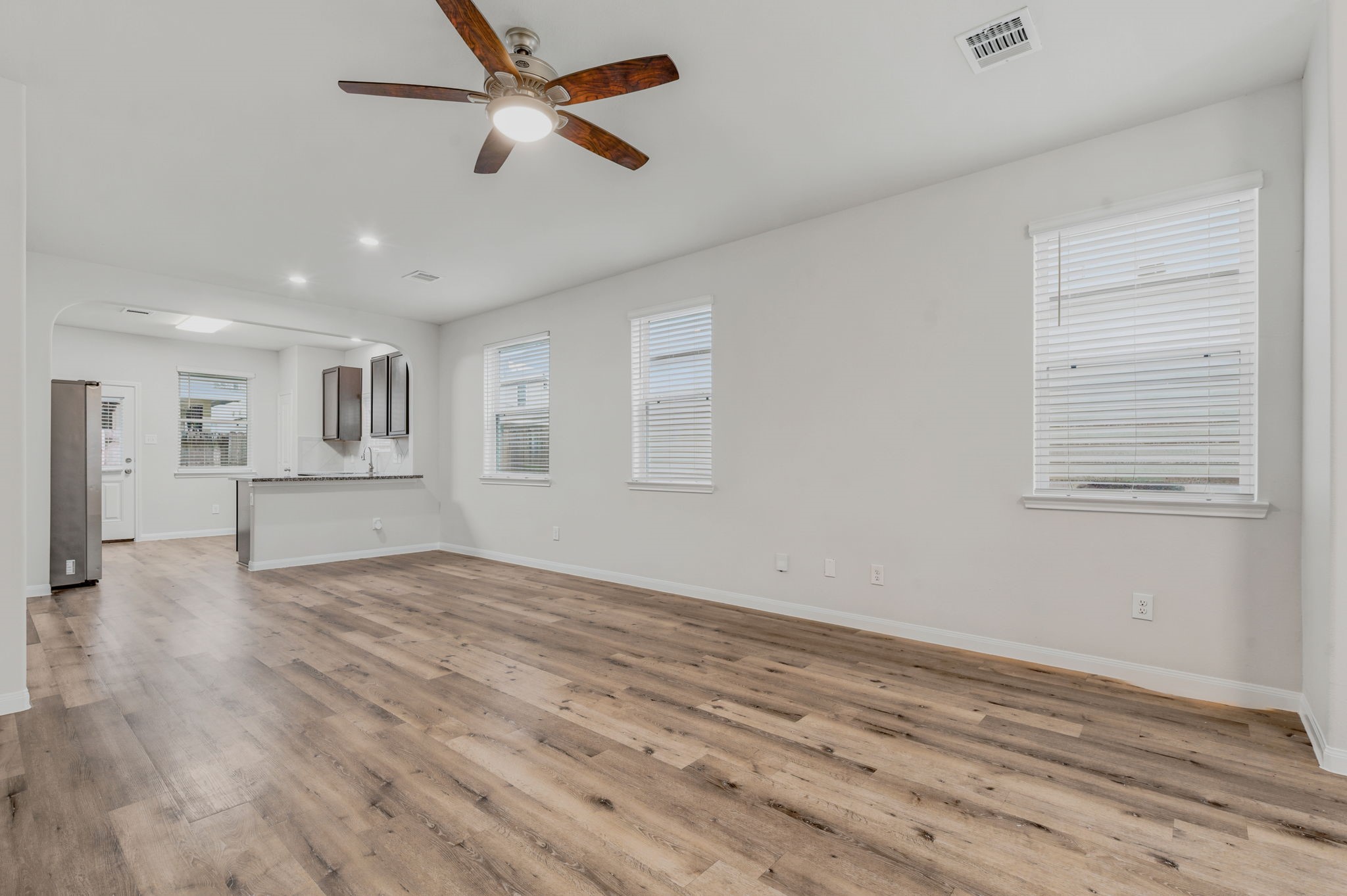 23658 Buttress Root Drive Spring, TX 77373 - Photo 5 of 32 Family Room