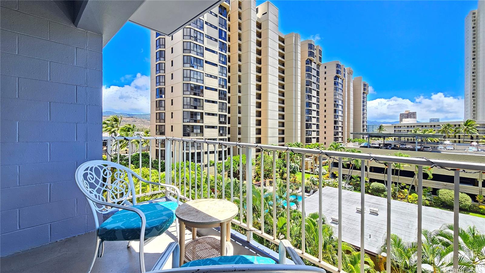 955 Ala Lilikoi Street, Unit 502 Honolulu, HI 96818 - Photo 15 of 21 a balcony view with a seating space