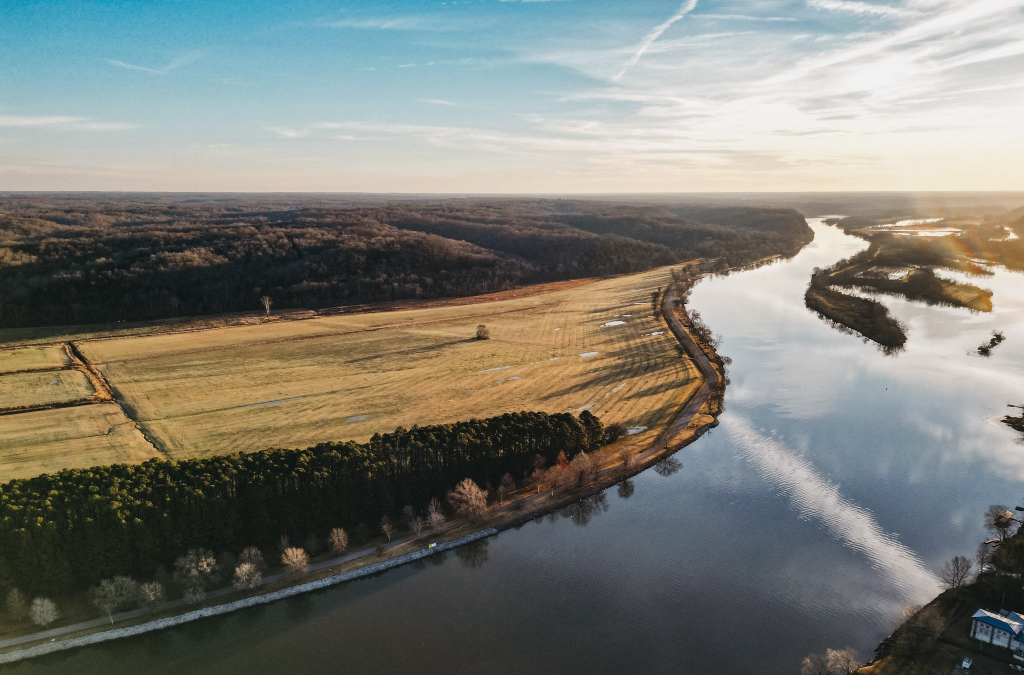 0 Justice Road Ashland City, TN 37015 - Photo 1 of 16 a view of a lake